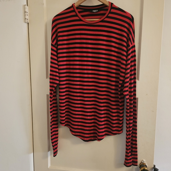 FAVELA long sleeve black red strip scoop mens shirt - Picture 2 of 3